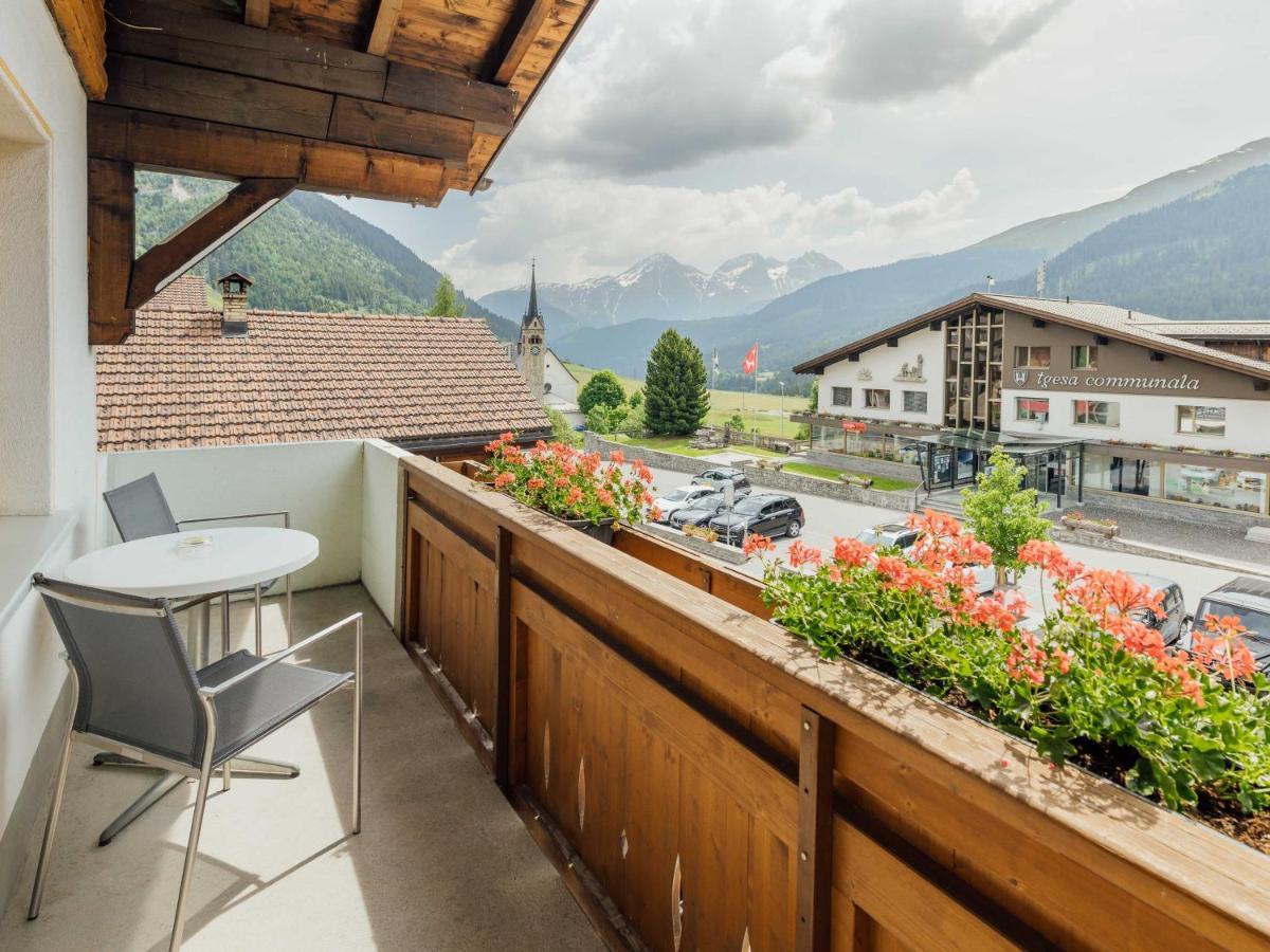 Hotel Kruezli Sedrun Buitenkant foto