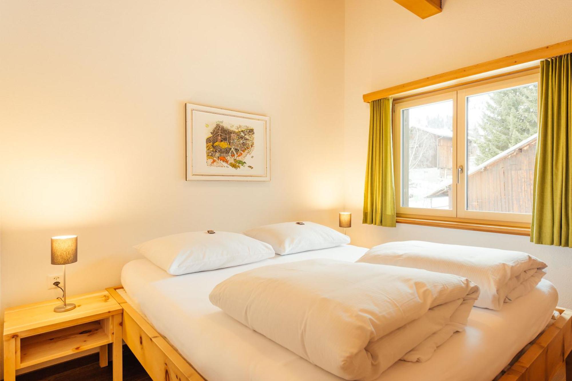 Hotel Kruezli Sedrun Kamer foto