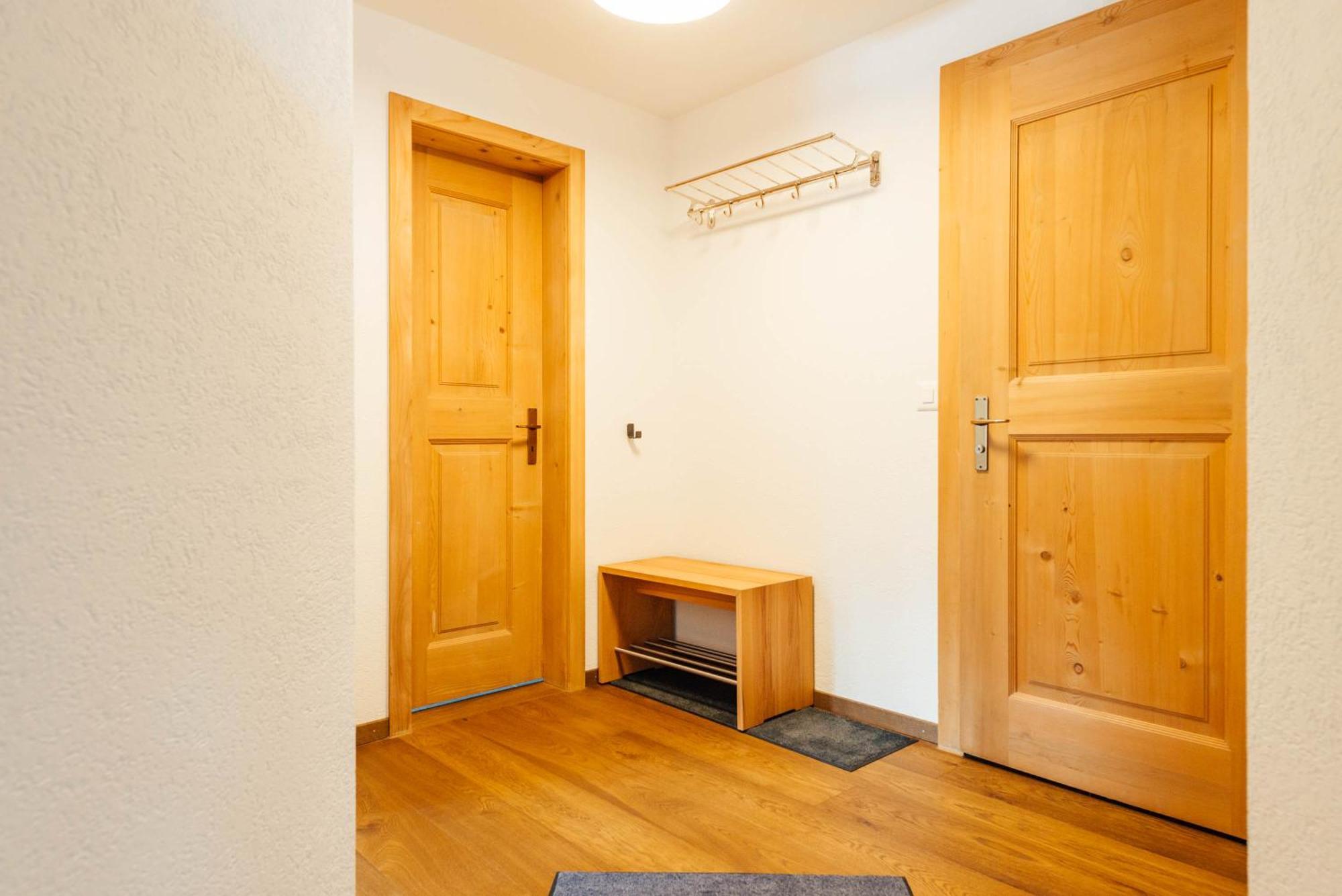 Hotel Kruezli Sedrun Kamer foto